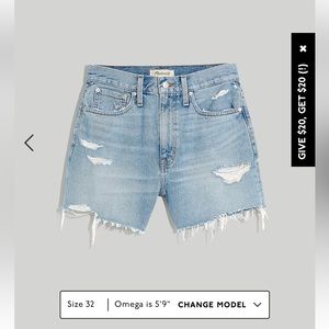 The Momjean Short in Lansdale Wash